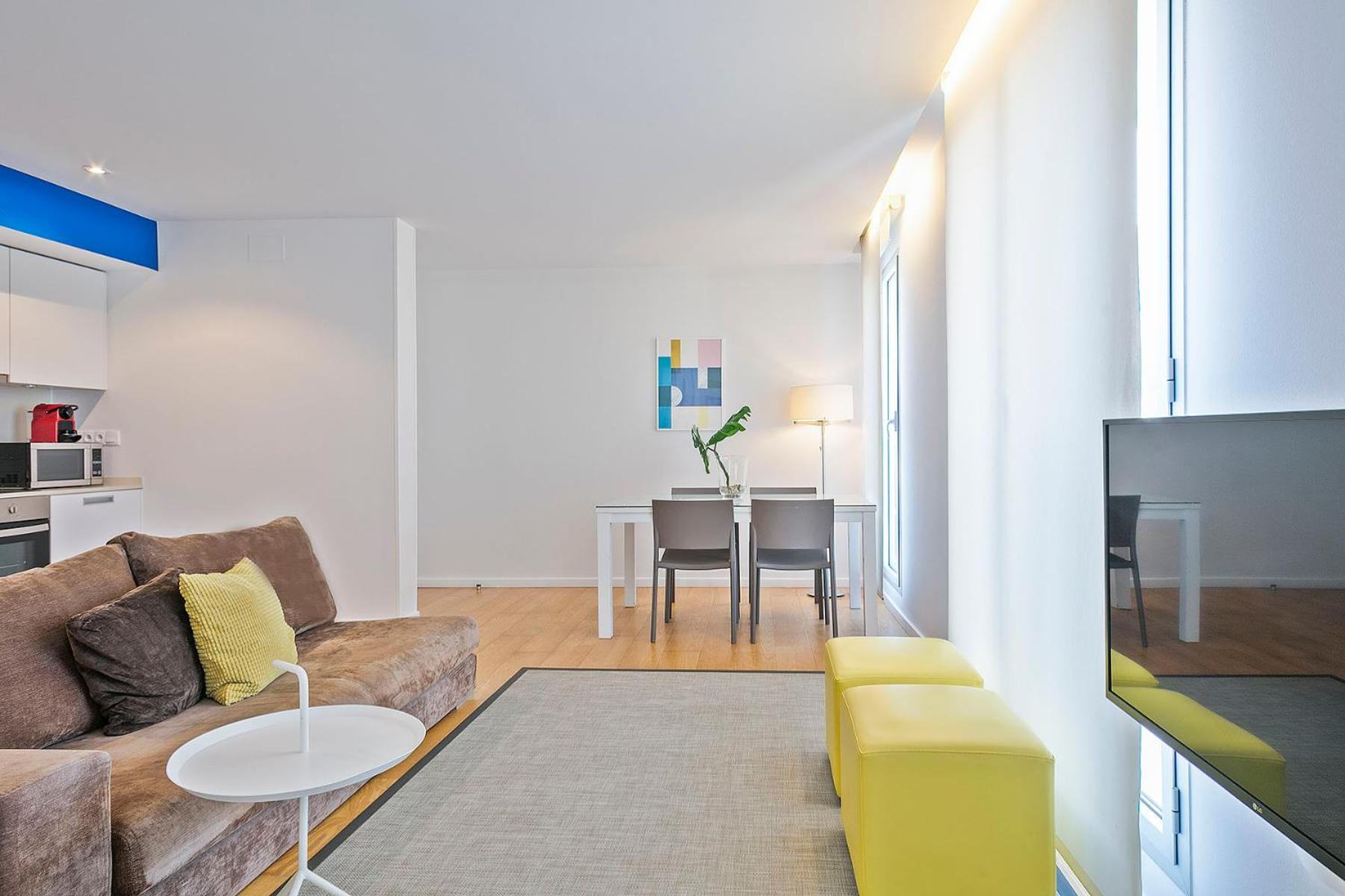 Lugaris Beach Apartments