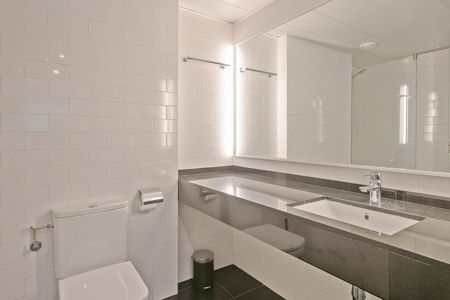Lugaris Beach Apartments