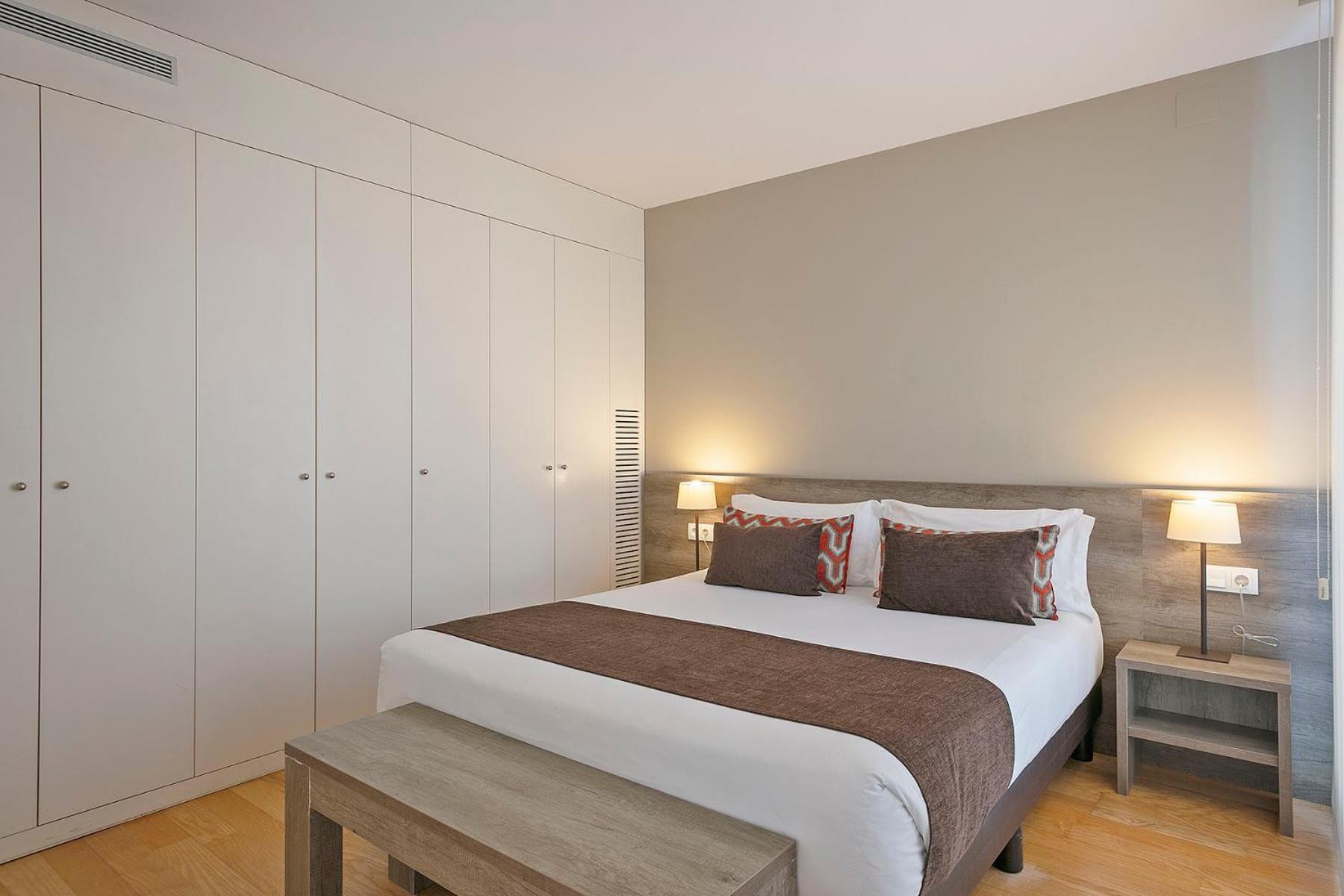 Lugaris Beach Apartments