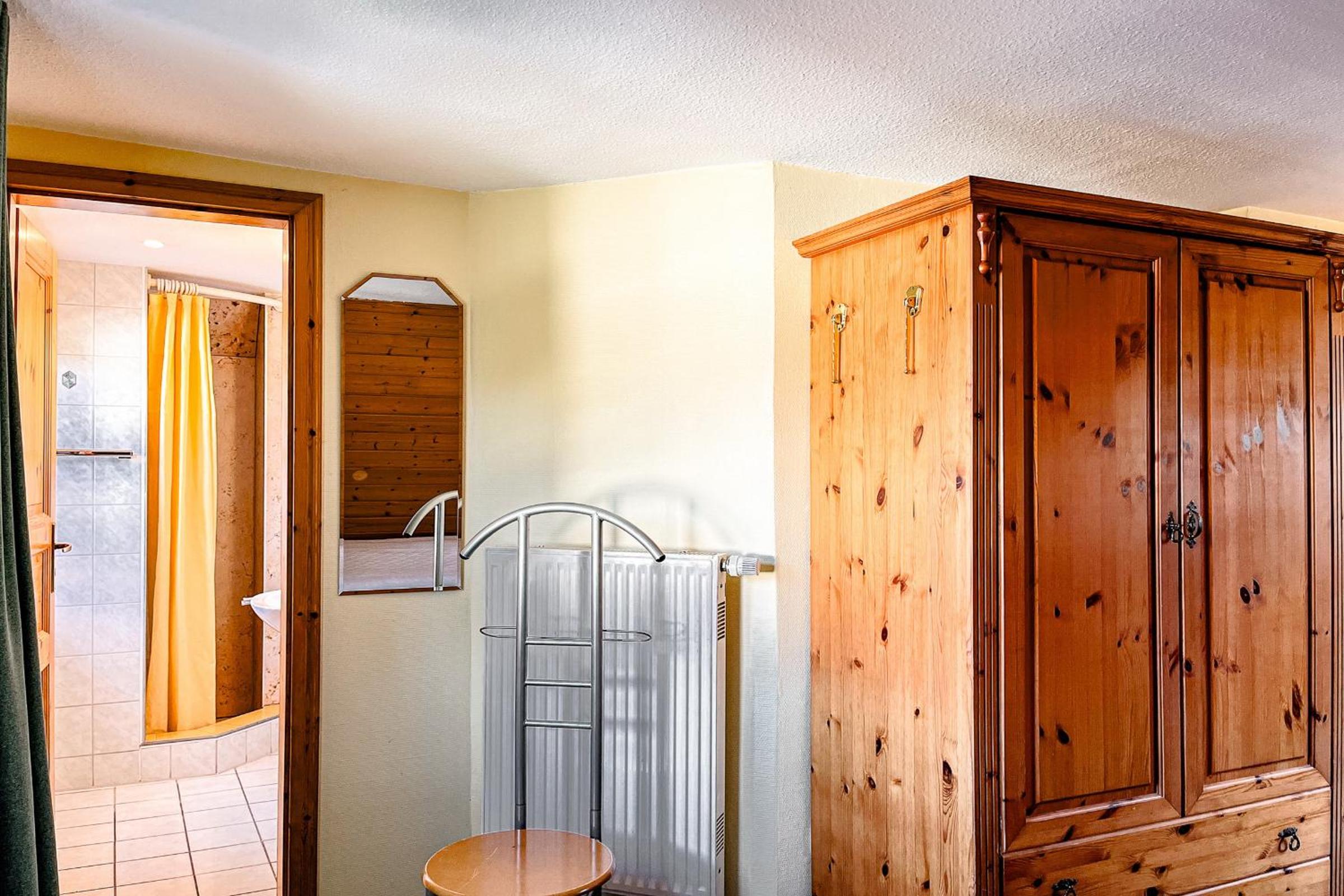 Gästehaus Karstadt Wohnung 03 - Apfelstübchen