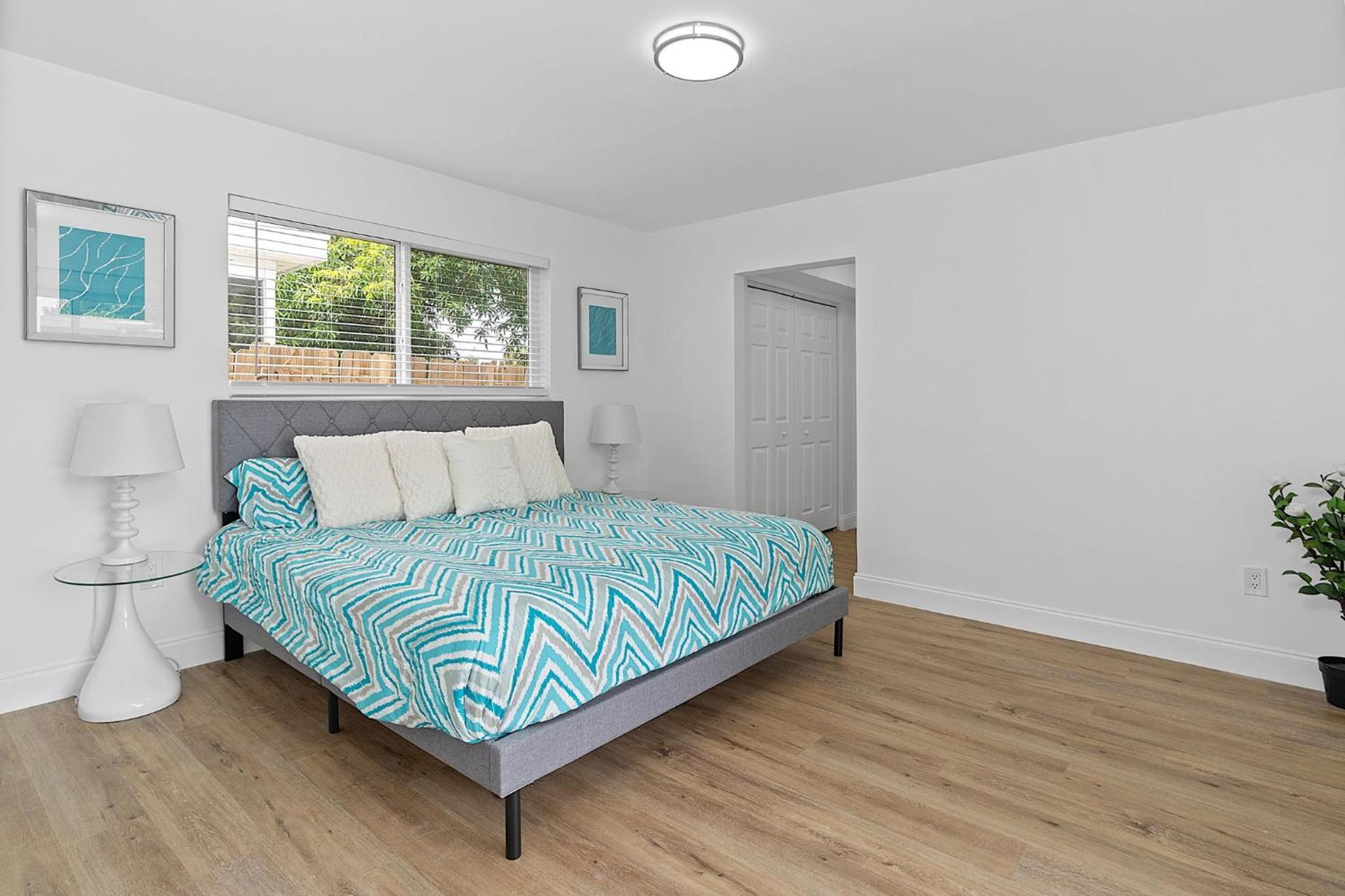 Dreamy 4BR Getaway with Private Pool & Luxe Patio in Miramar! view 3