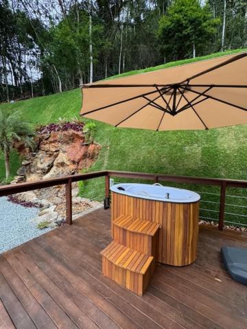 Mauka Cabanas