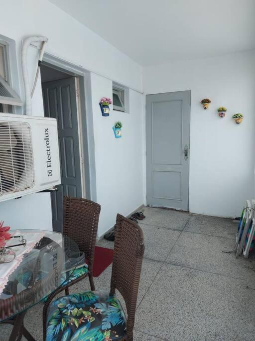 Apartamento no Centro do Arroio a 1 quadra do mar