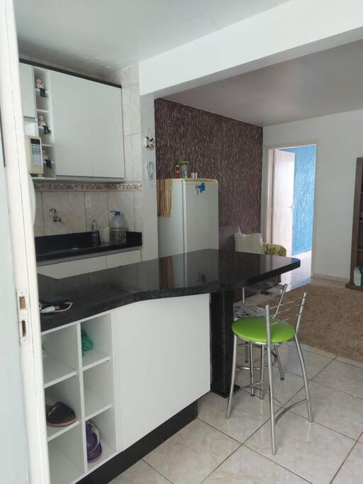 Apartamento no Centro do Arroio a 1 quadra do mar