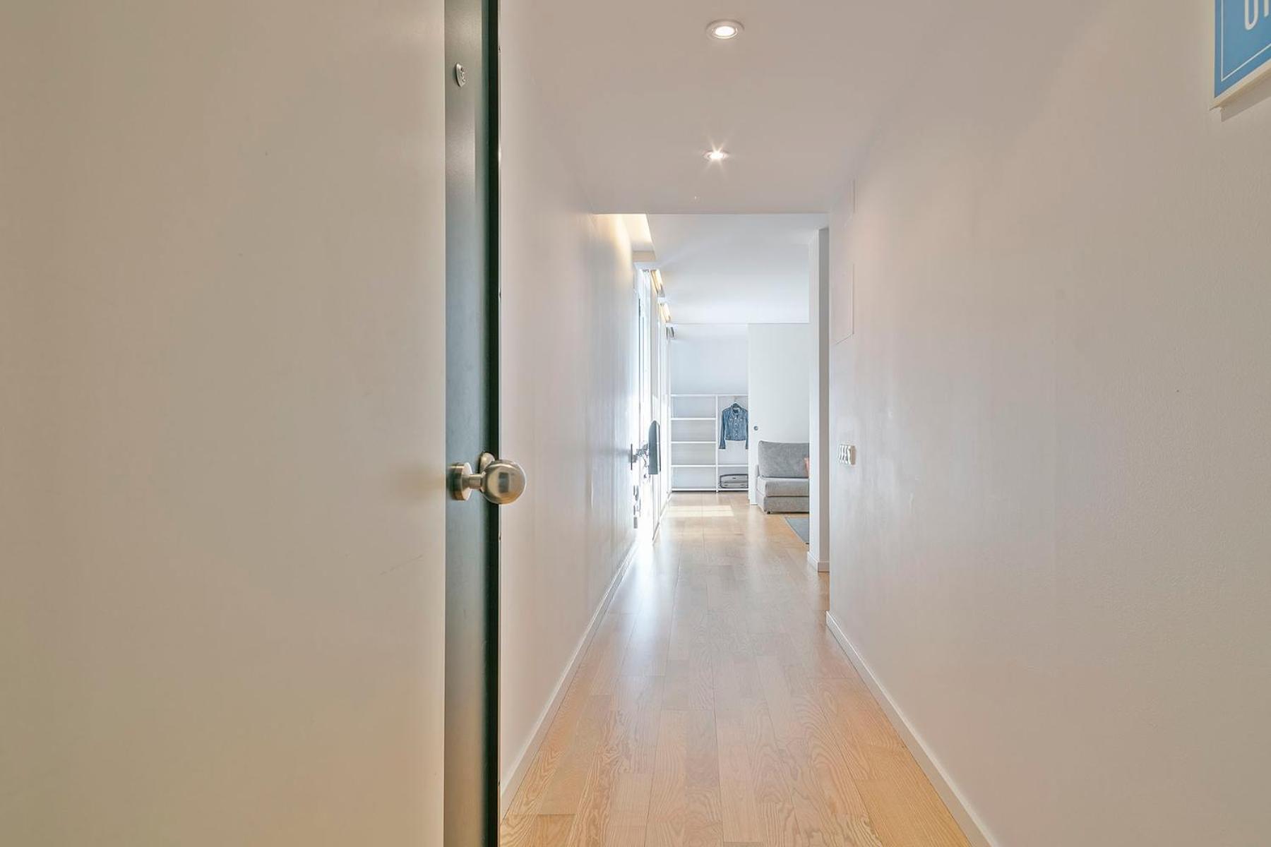 Lugaris Beach Apartments