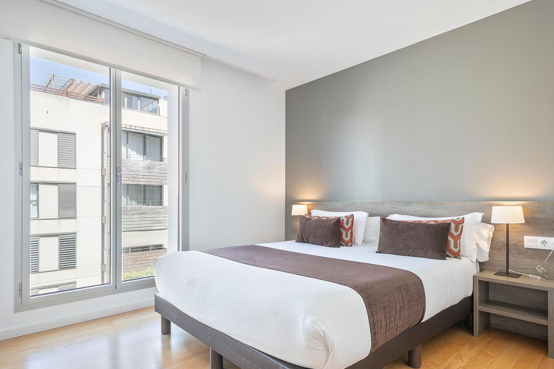 Lugaris Beach Apartments