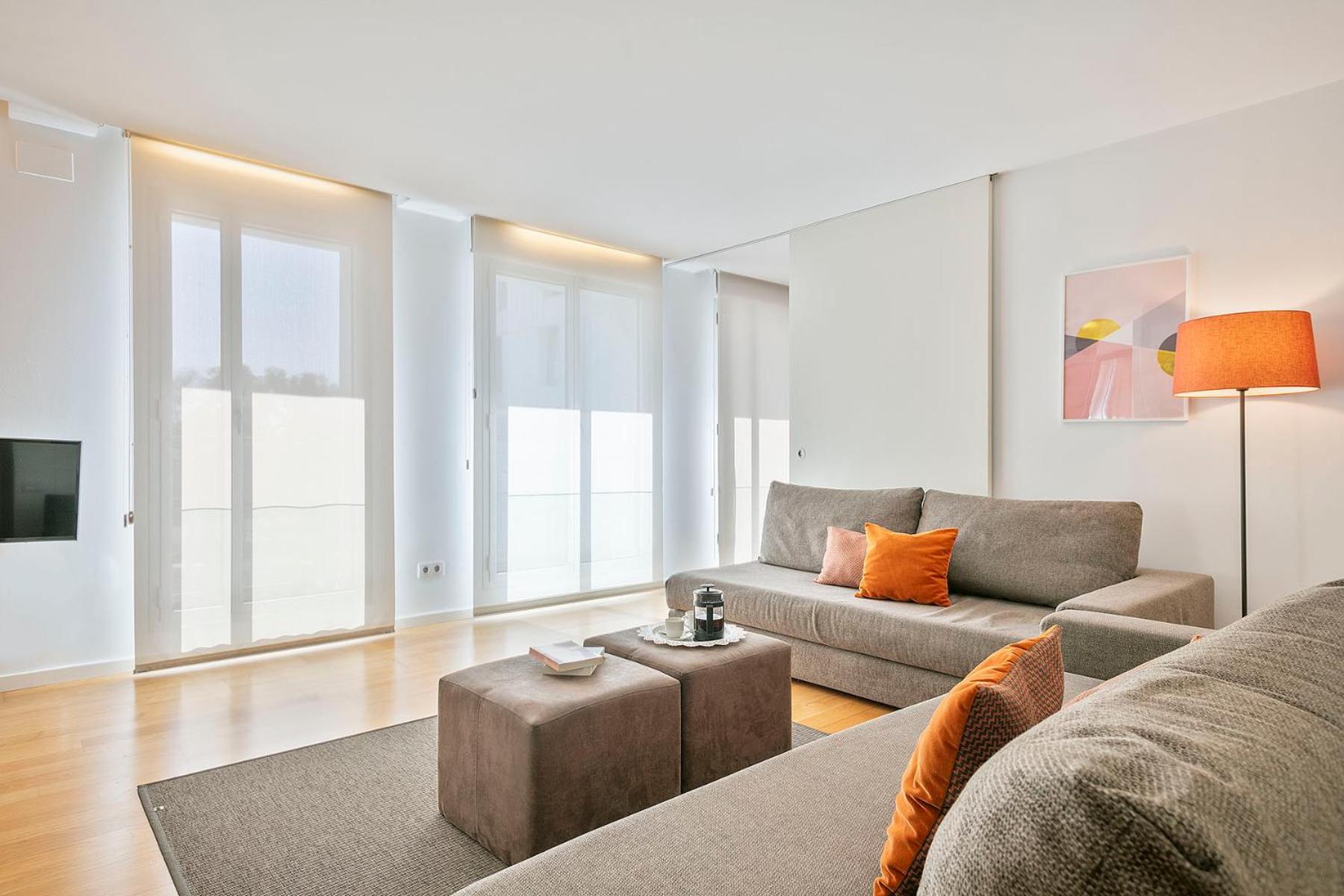 Lugaris Beach Apartments