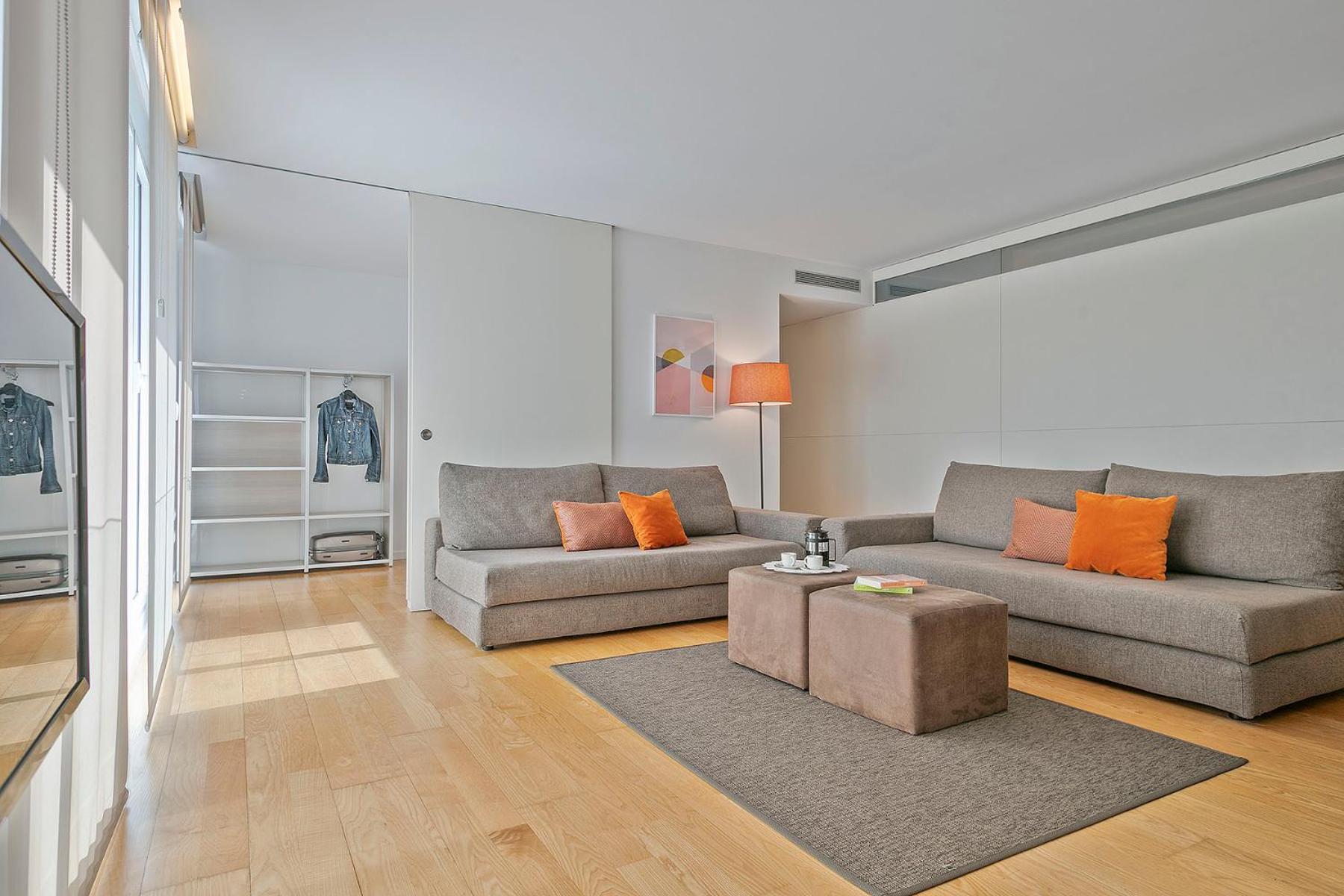Lugaris Beach Apartments