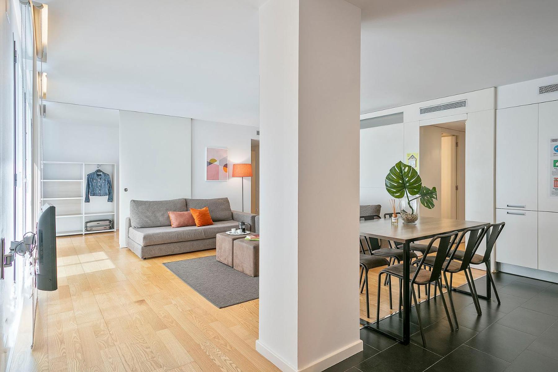 Lugaris Beach Apartments