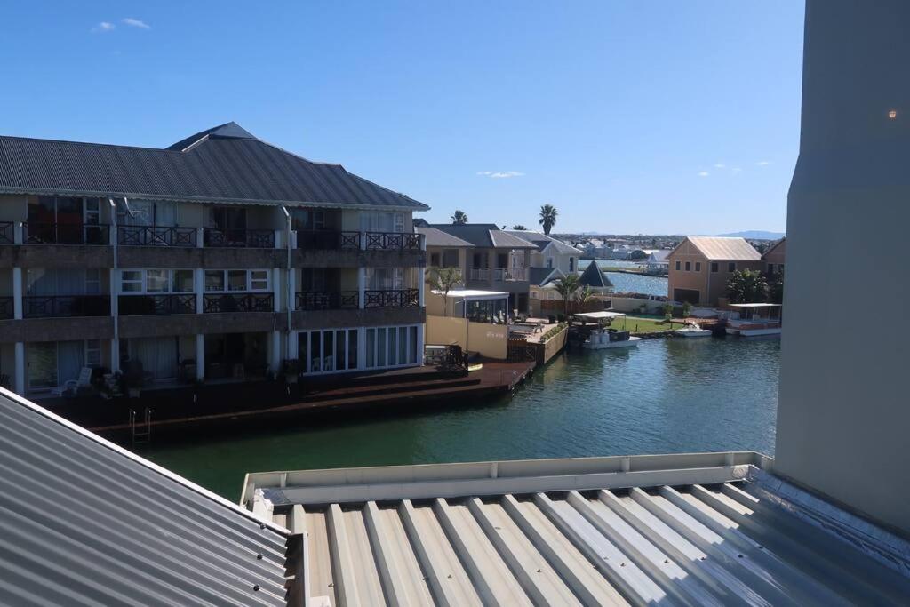 Coastal Life Jamaican Palms Marina Martinique