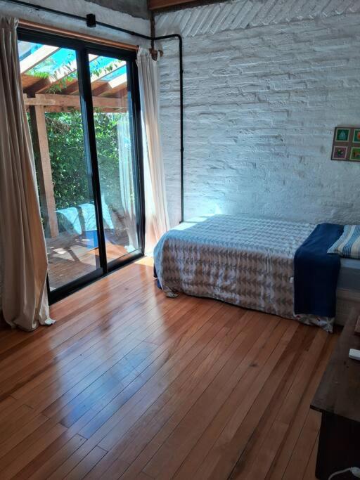 Moderna Cabana do Rosa