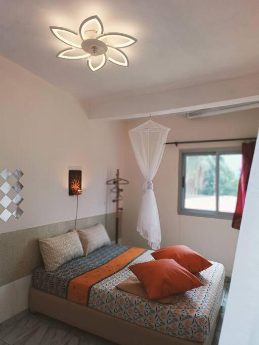 Lumineux et cosy, entrée Bastos