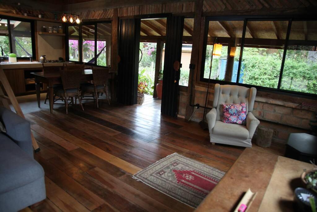 Moderna Cabana do Rosa