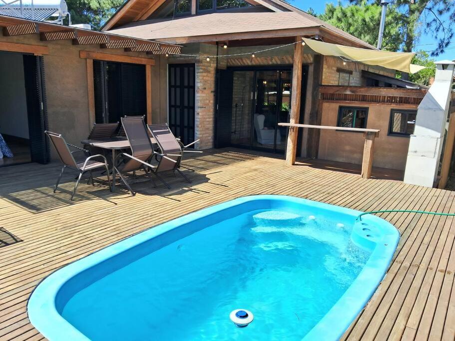 Moderna Cabana do Rosa