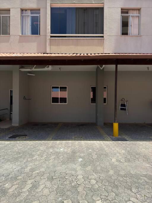 Apartamento 3 Quartos com Suíte - Praia das Gaivotas