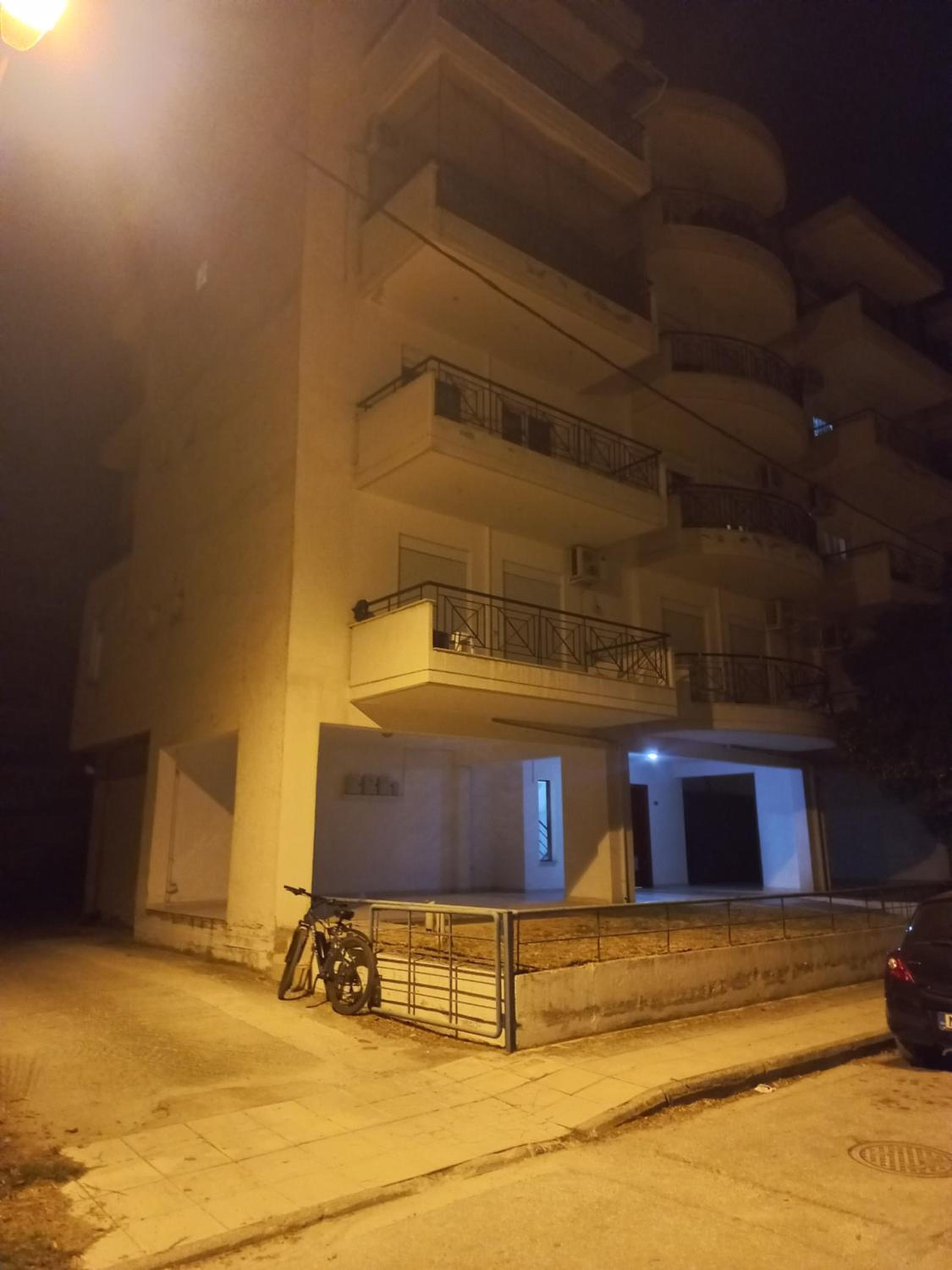 Central1ModernApartmentFreeParking