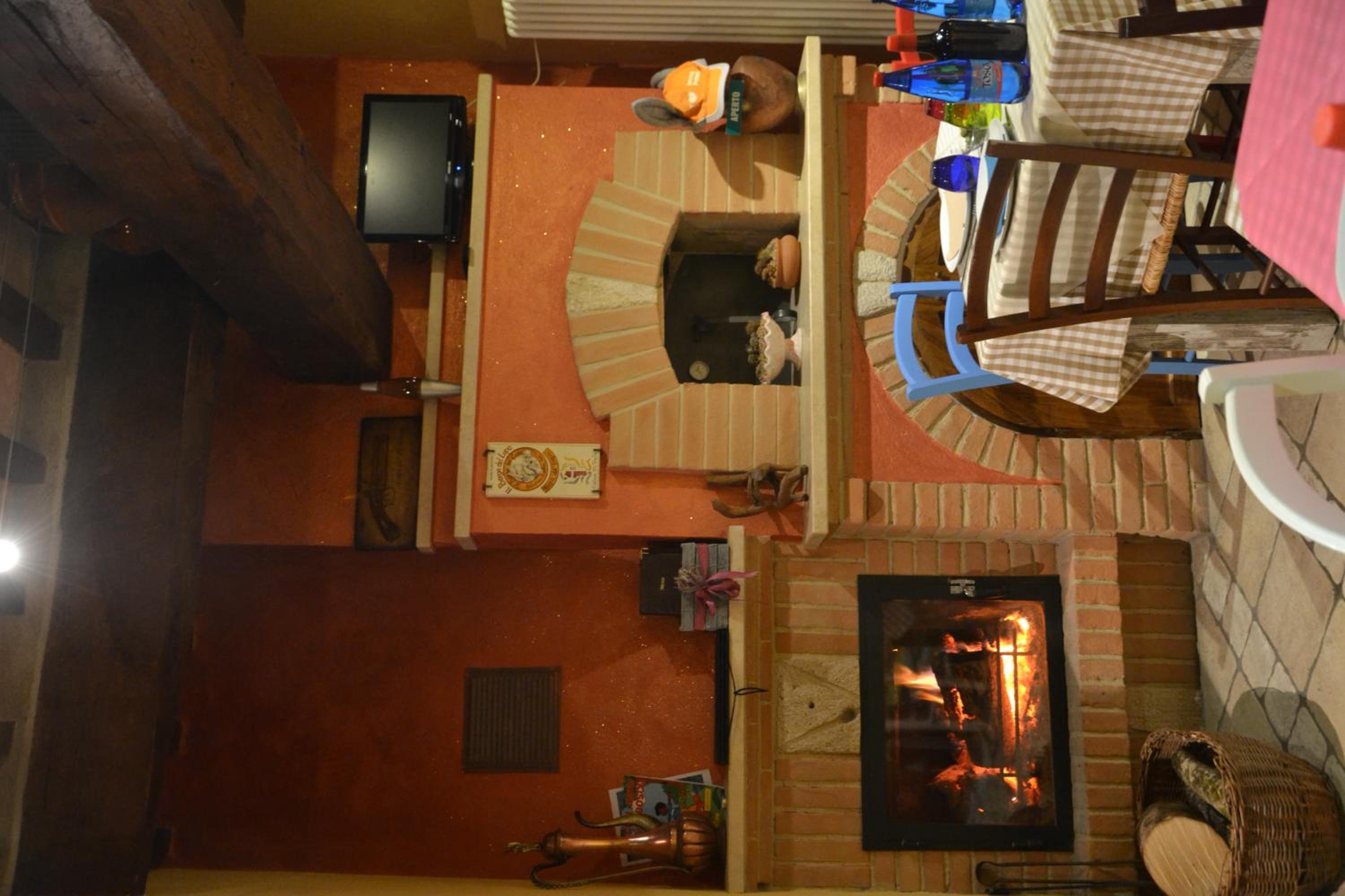 Il Borgo Del Lupo Relax Family Apartments in Tuscany with Restaurant & Swimming Pool