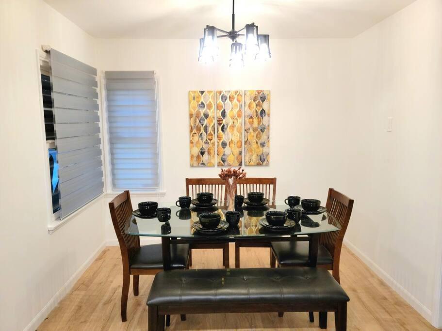 Newly Furnished Pool House
