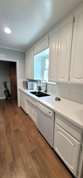 Newly Furnished Pool House