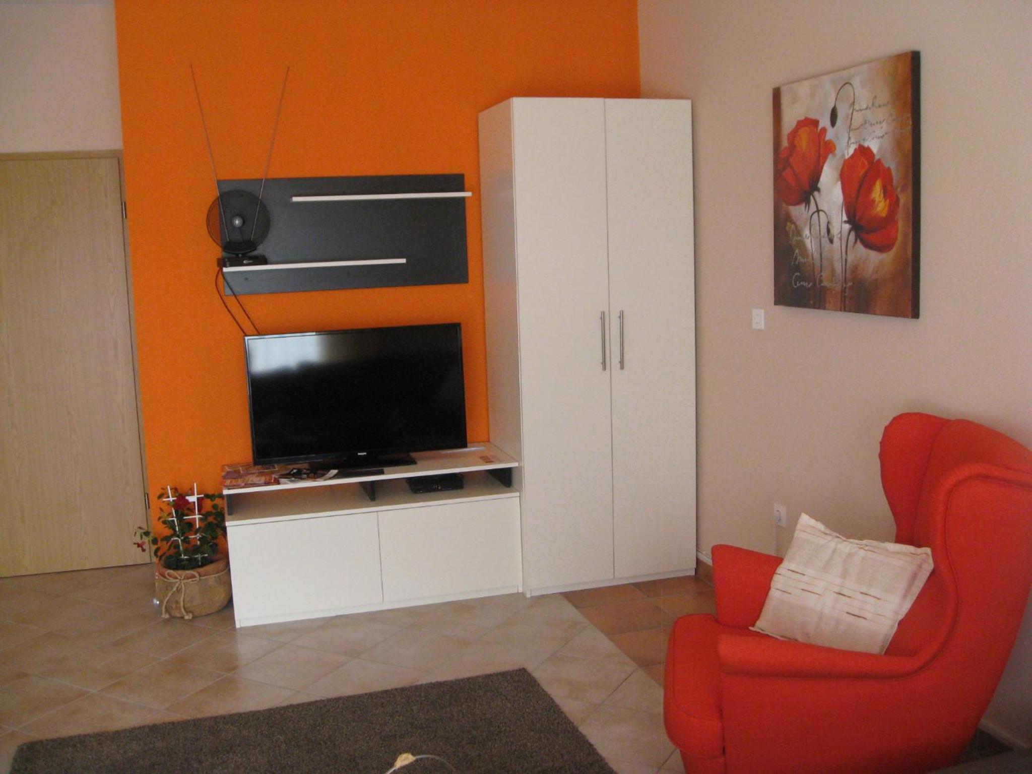 Photo 52