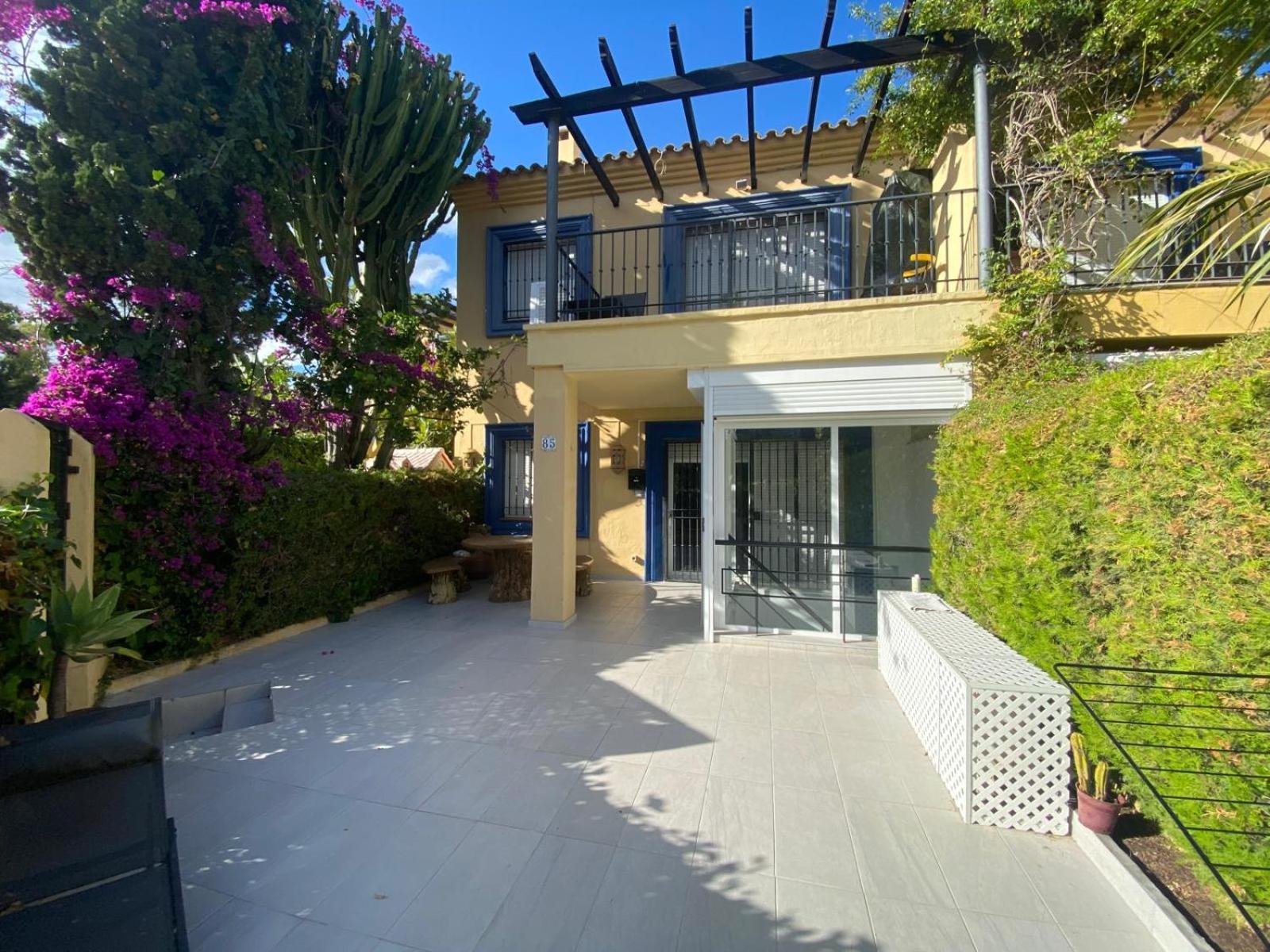 New - MiJa basement Loft Apartment steps from Beach - perfect for Sun and Sport Seekers photo 2