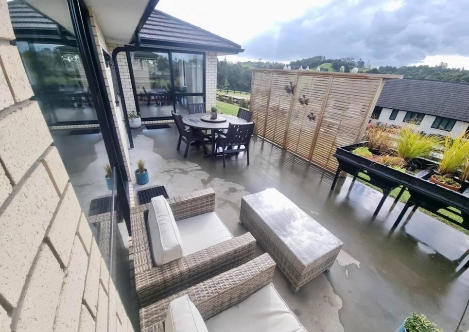 Rolling Hills Getaway