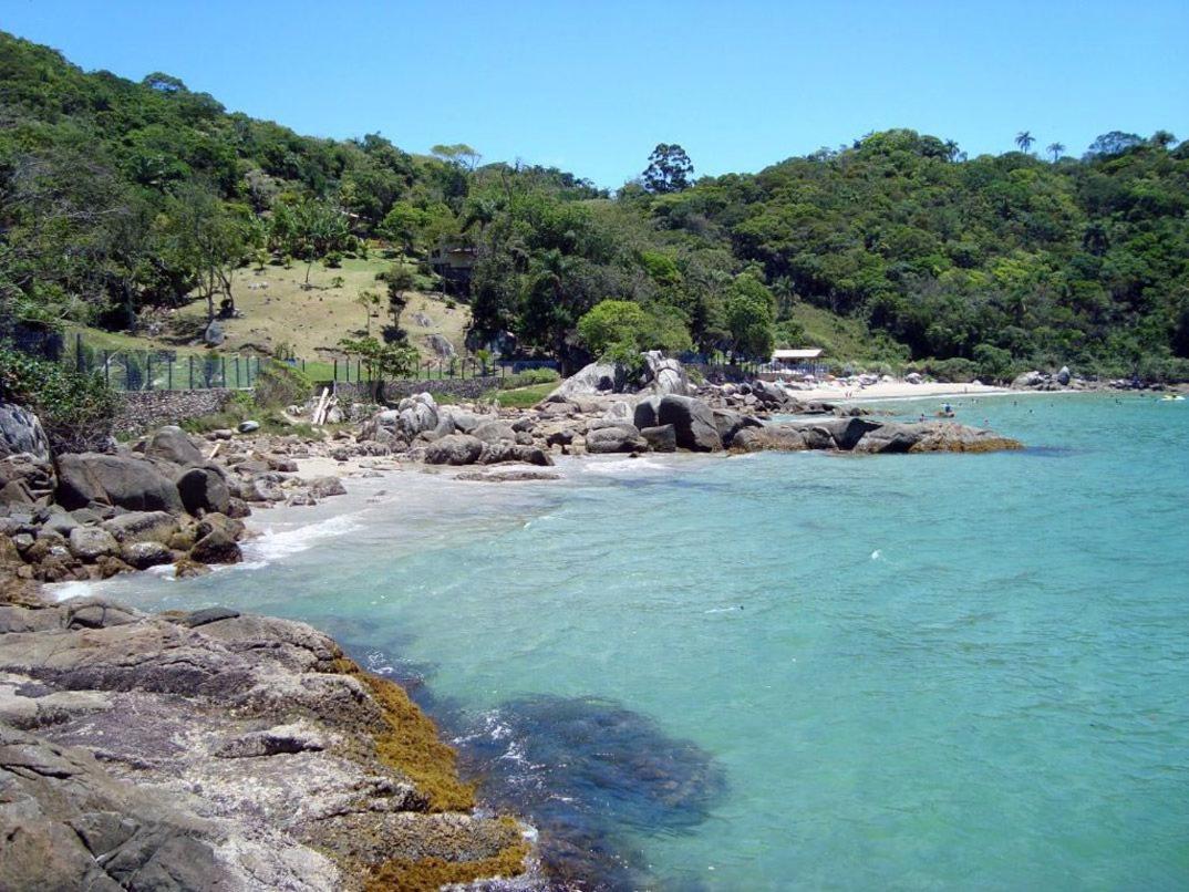 Casa na Praia em Porto Belo - Araçá
