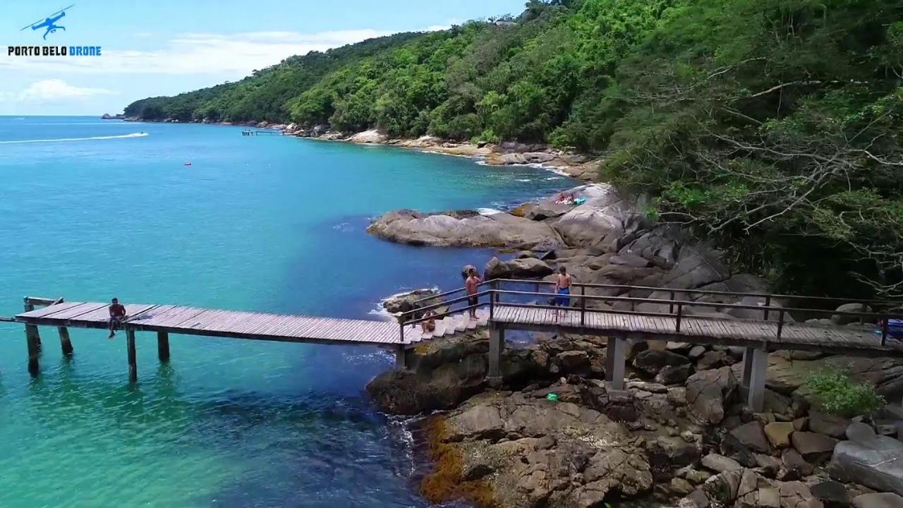 Casa na Praia em Porto Belo - Araçá
