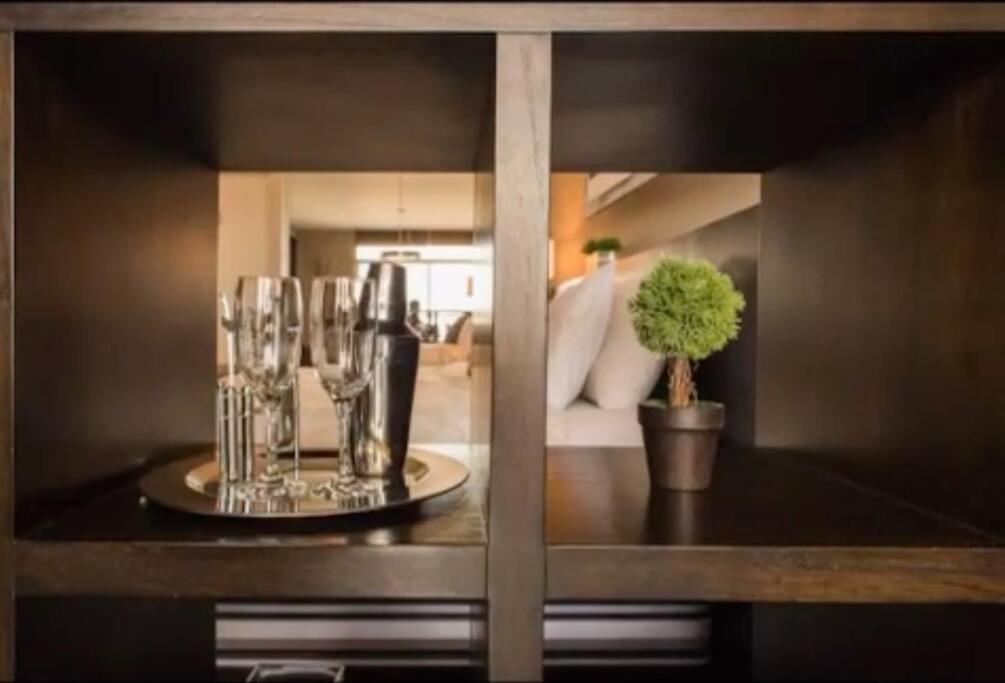 Recoleta - Elite 13th floor apt with rooftop pool