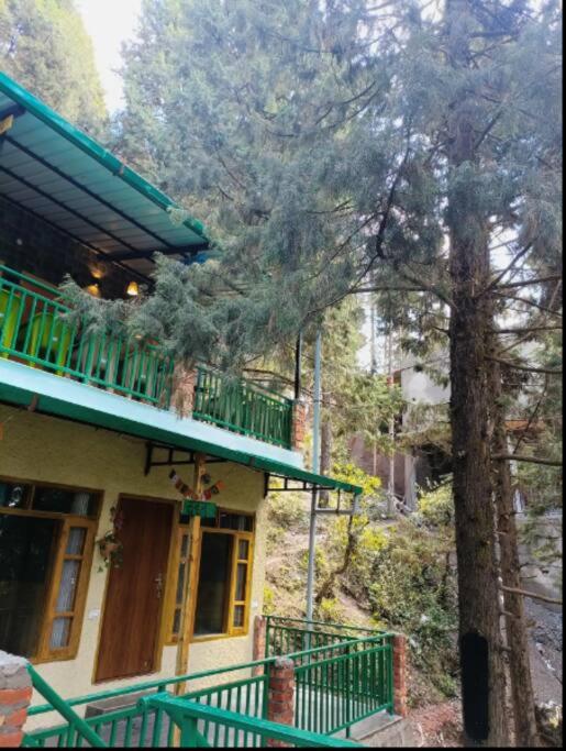 The Hill Story, Entire Chalet, Offbeat,Cozy view 5