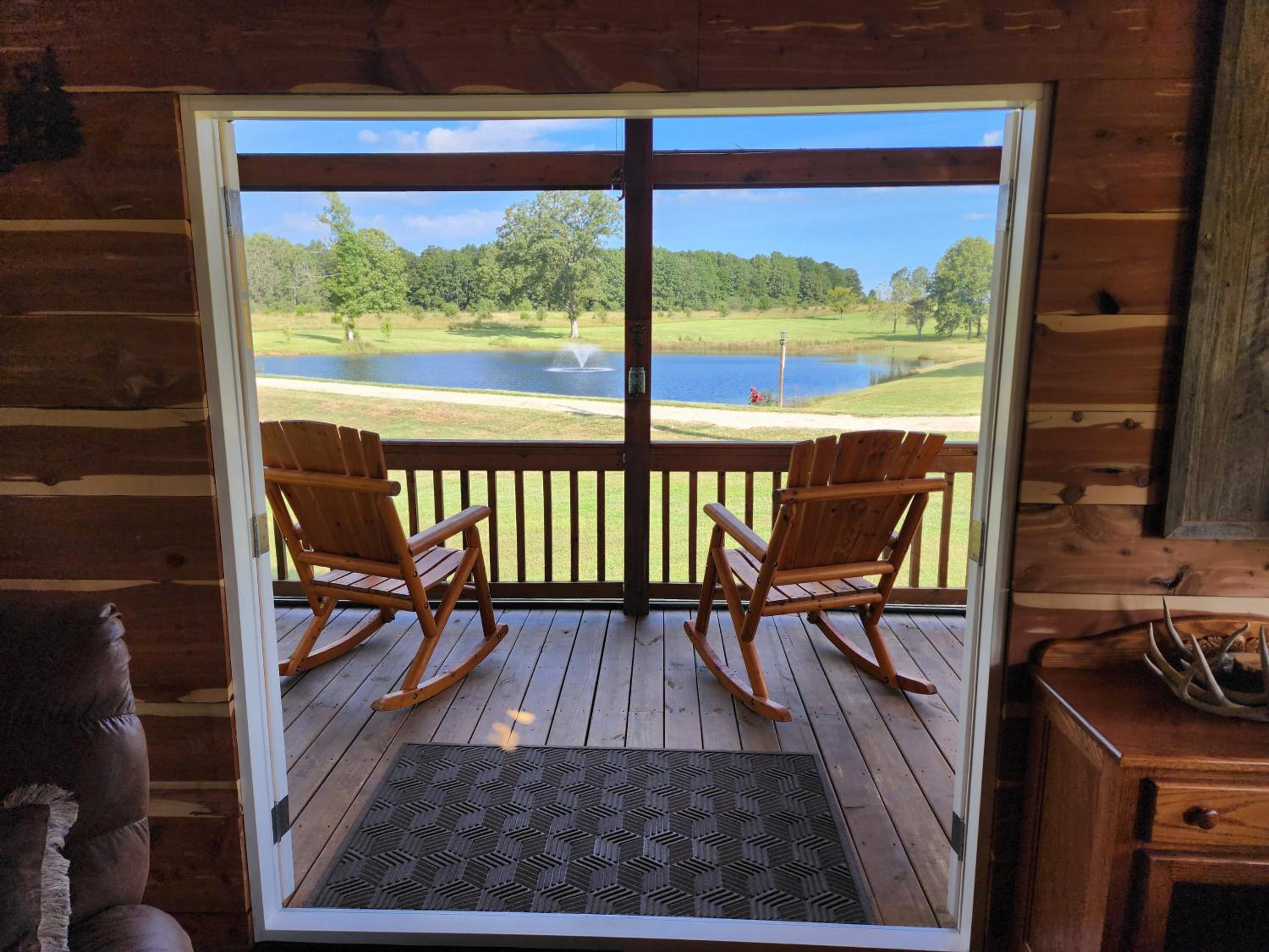 Cozy Cabin on 80 acres in The Ozarks, very unique! view 5
