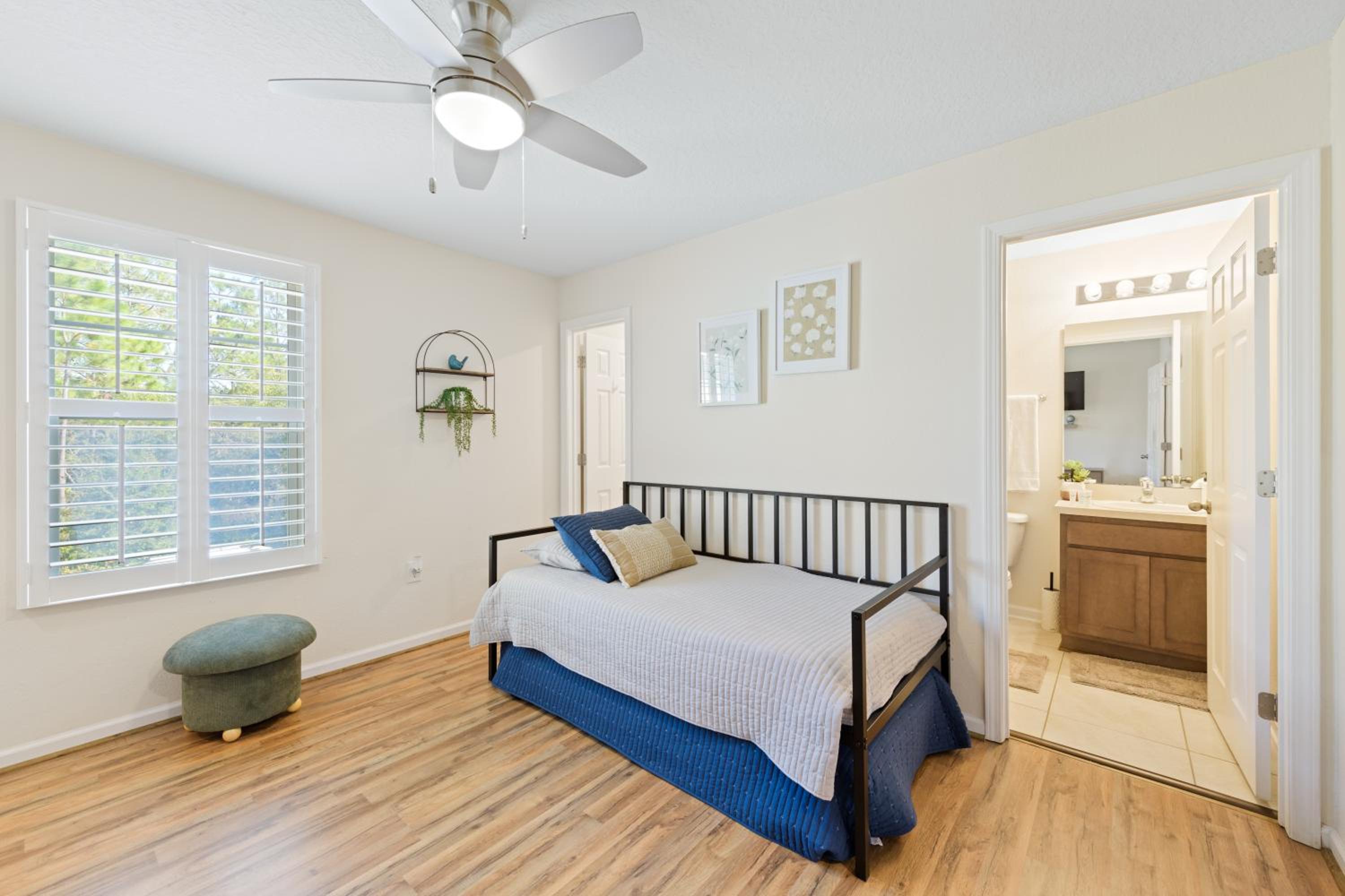 Pristine Pondside Townhome by JAX & Amelia Island view 2