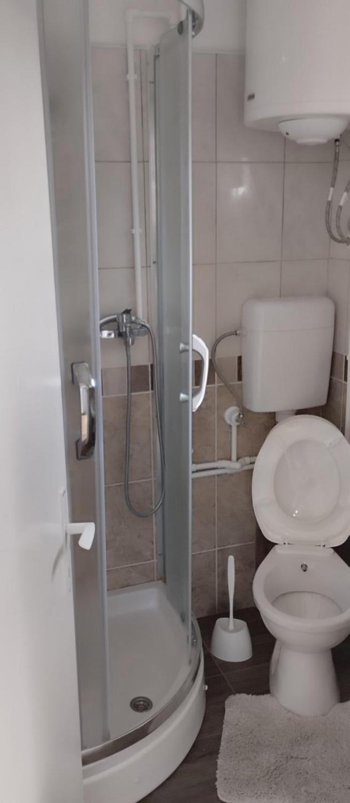 Jugi Apartmani