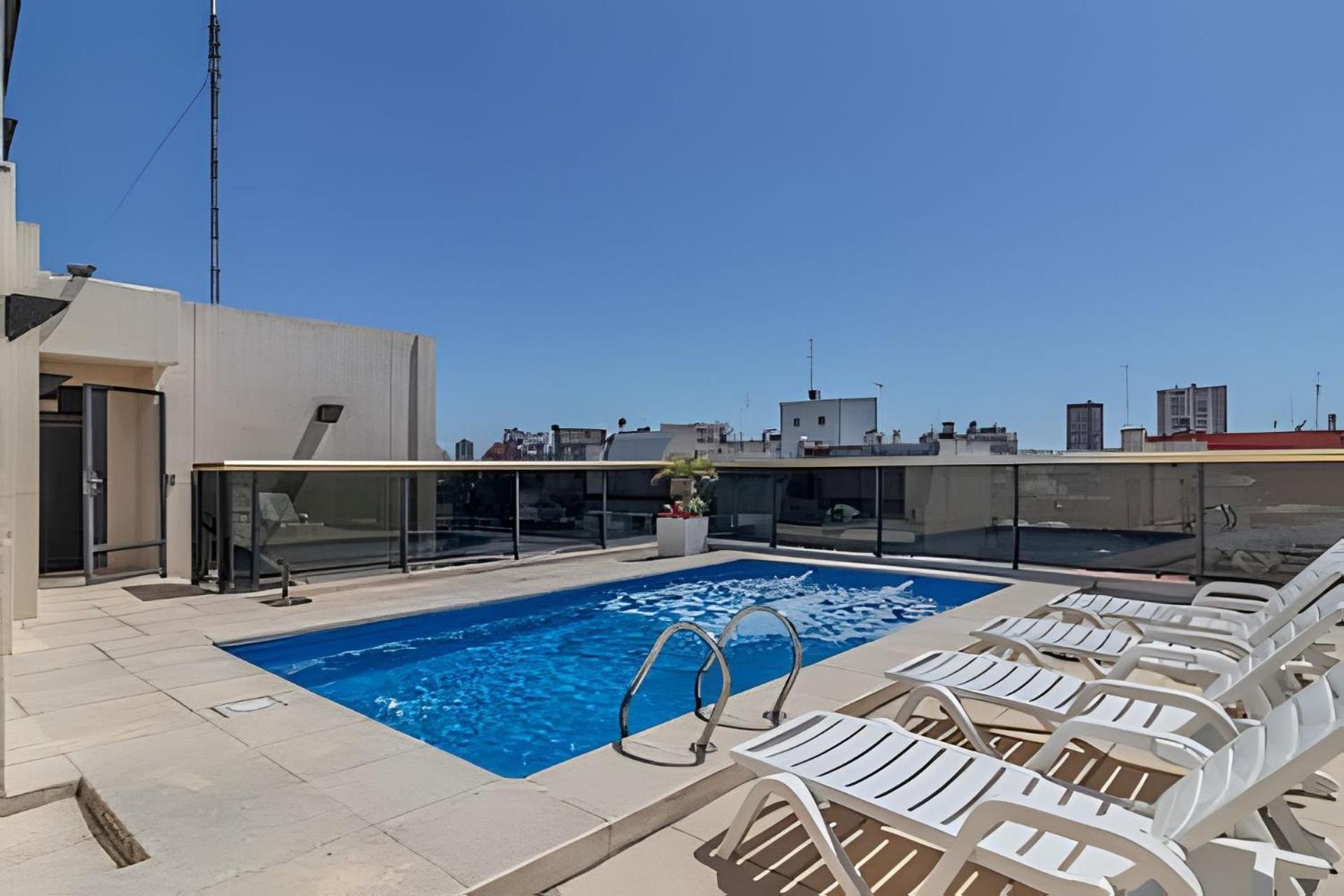 Arenales: Modern Apartments with Pool and 24-Hour Security in Recoleta