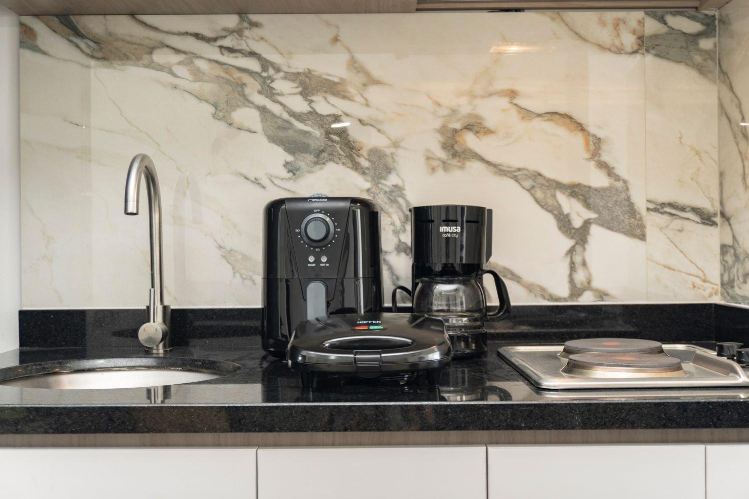 Suite moderna con WiFi rápido, balcón y vista CB1432
