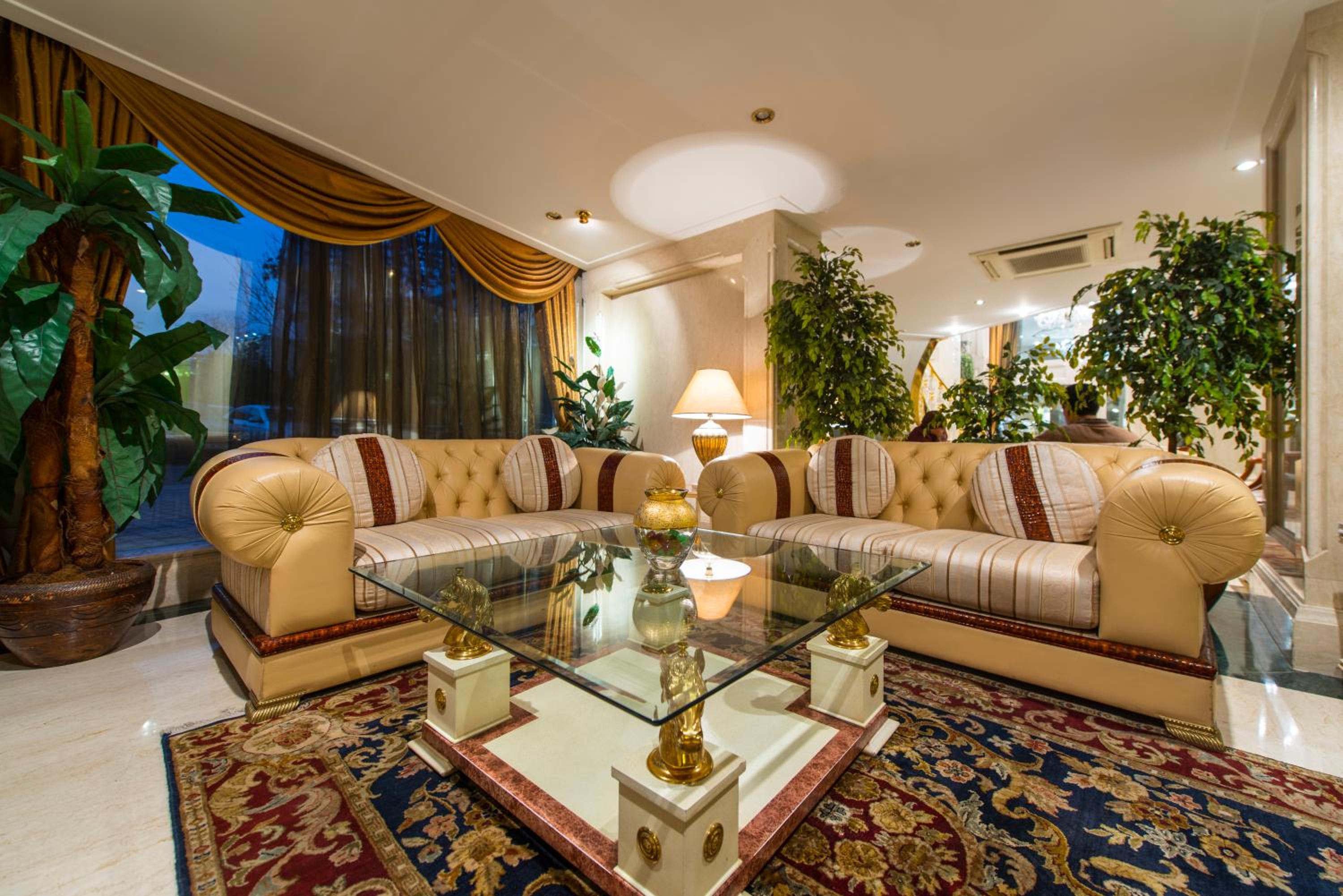 Akar International Hotel - Image 21