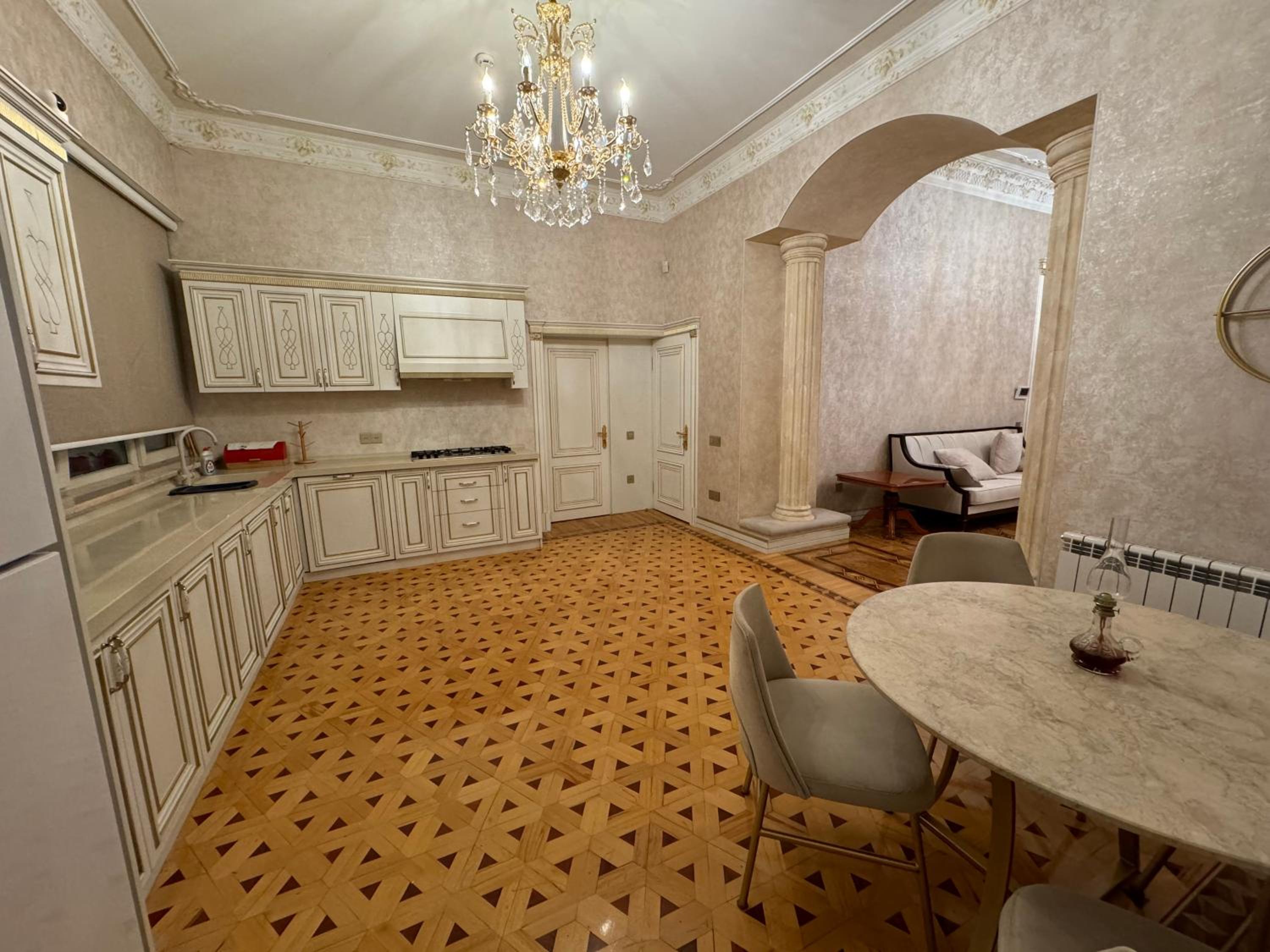 Vip Apartament in Baku city center