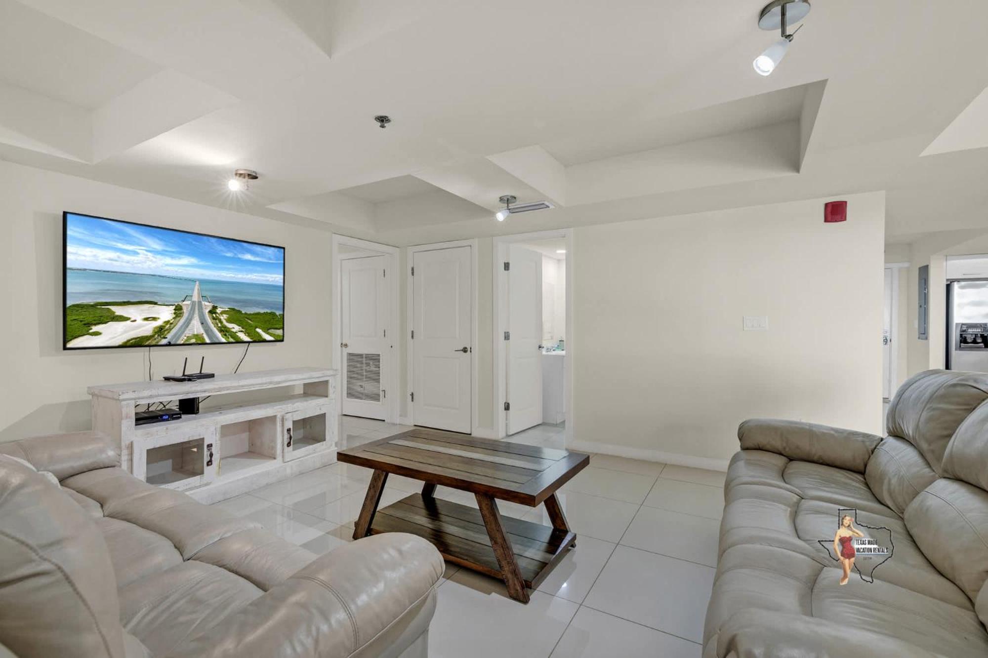 Bahia Mar-Solare Tower, Beachfront Resort with Two Pools view 3