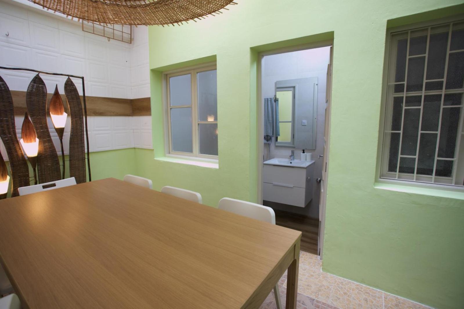 Uabaa Apartment