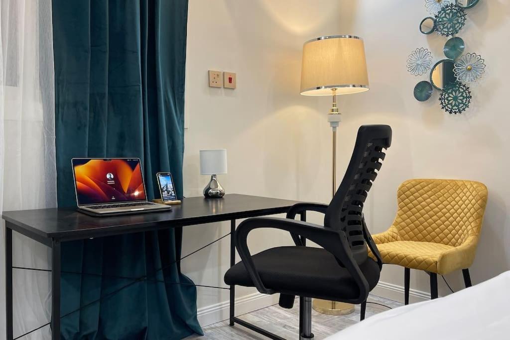 71 Al Quds Business Apartment 1BD