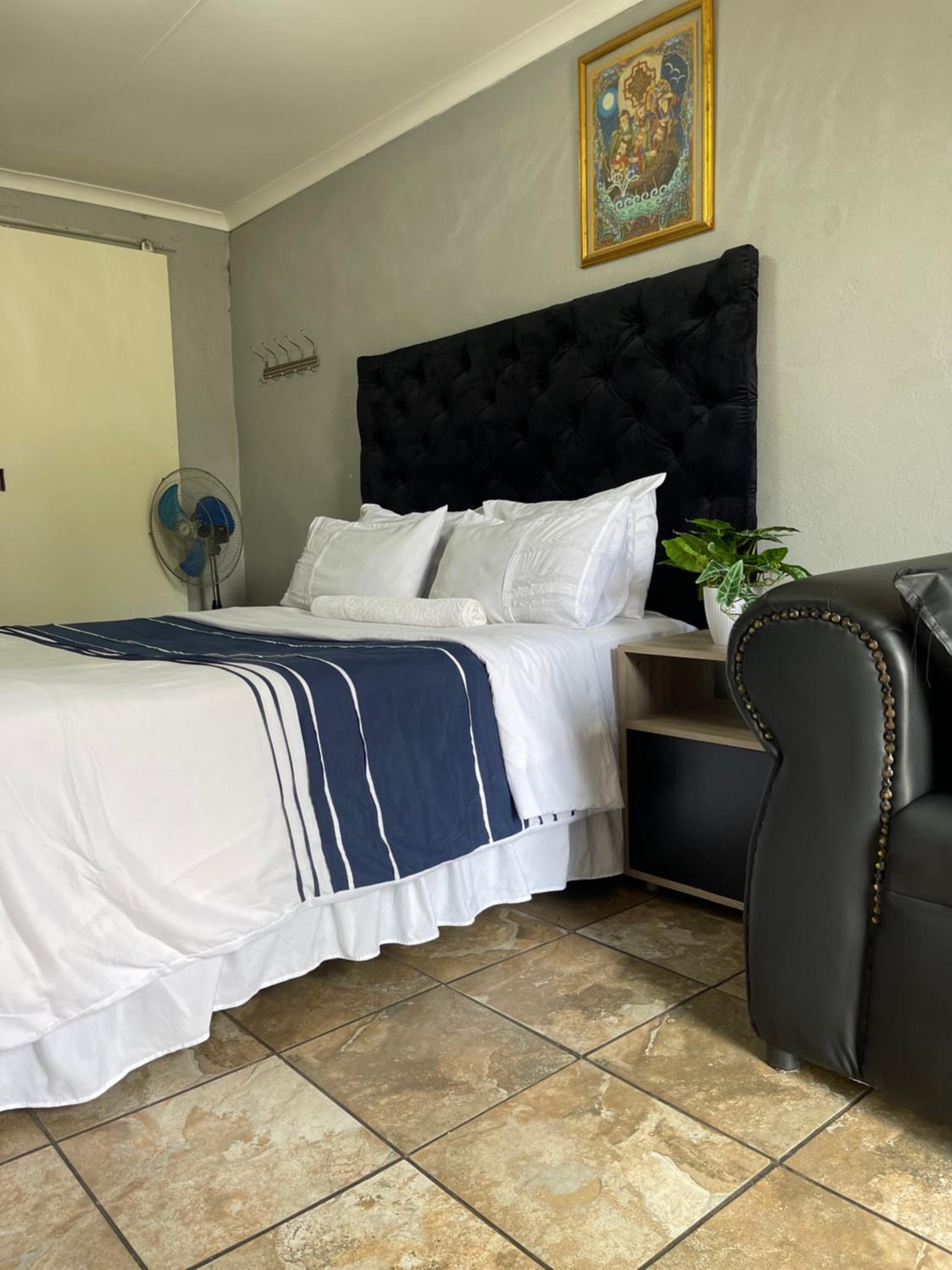 DA LIFE Guest House