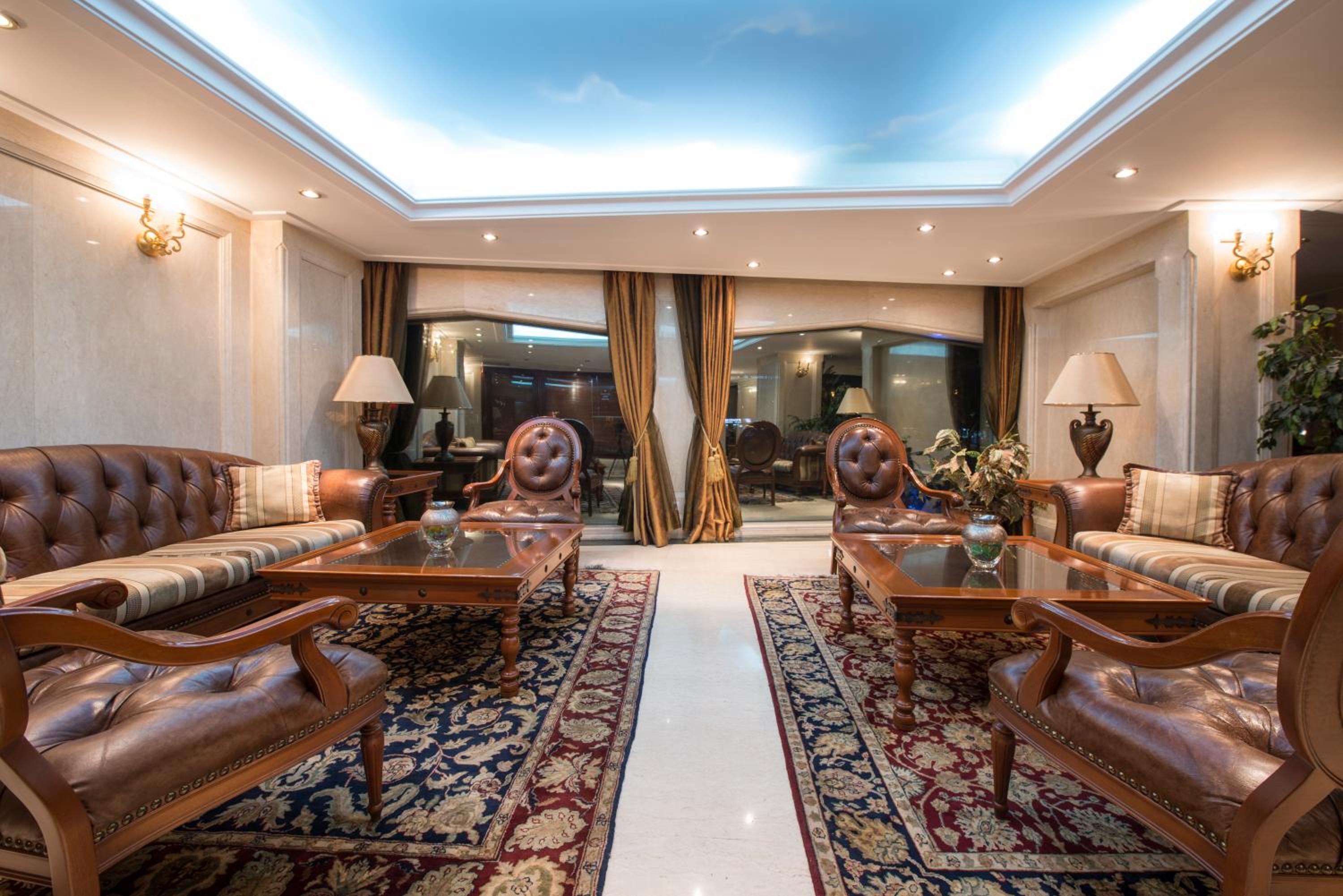 Akar International Hotel - Image 24