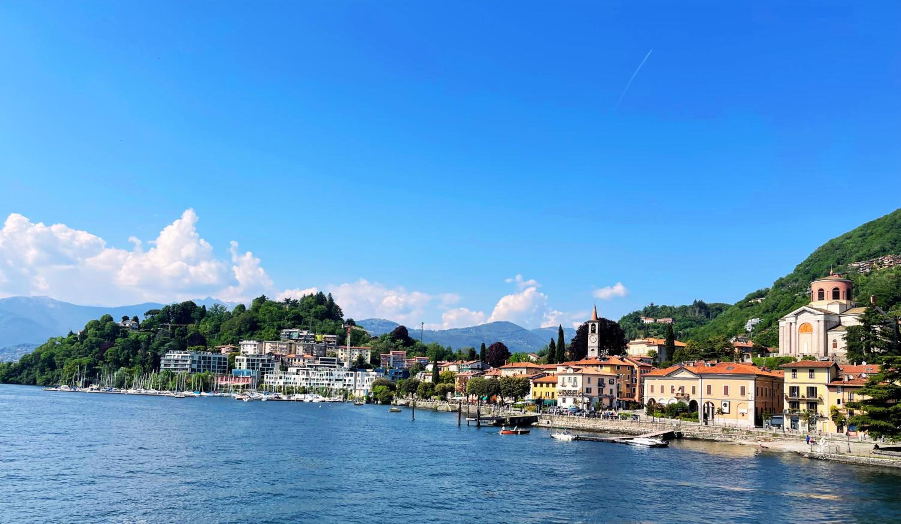 Lake Maggiore Italy Apartaments - RentuGoo Travel