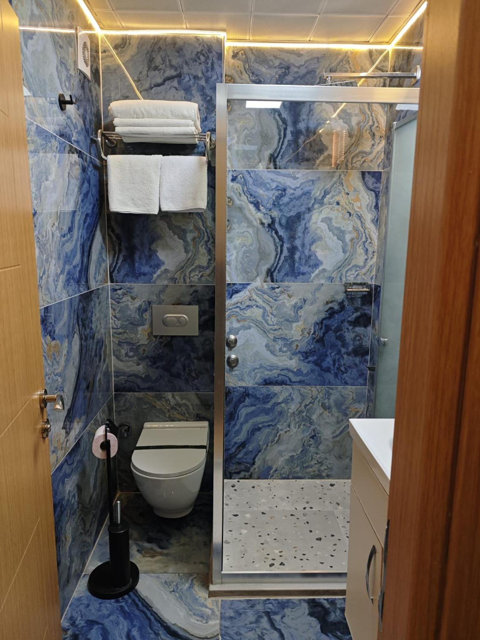 Devman Otel - Image 105