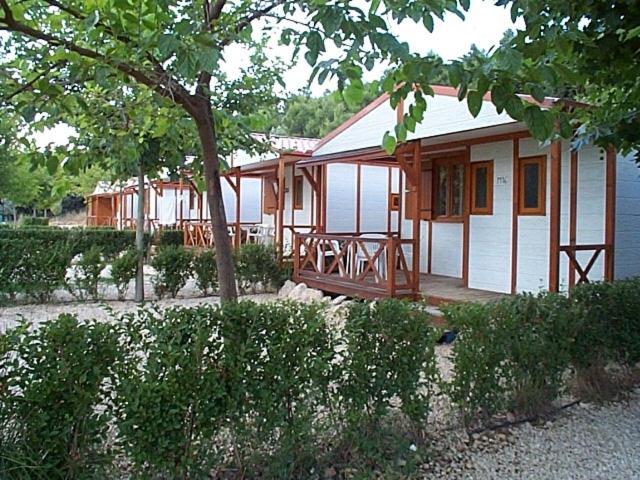Camping Bungalows Mariola view 3