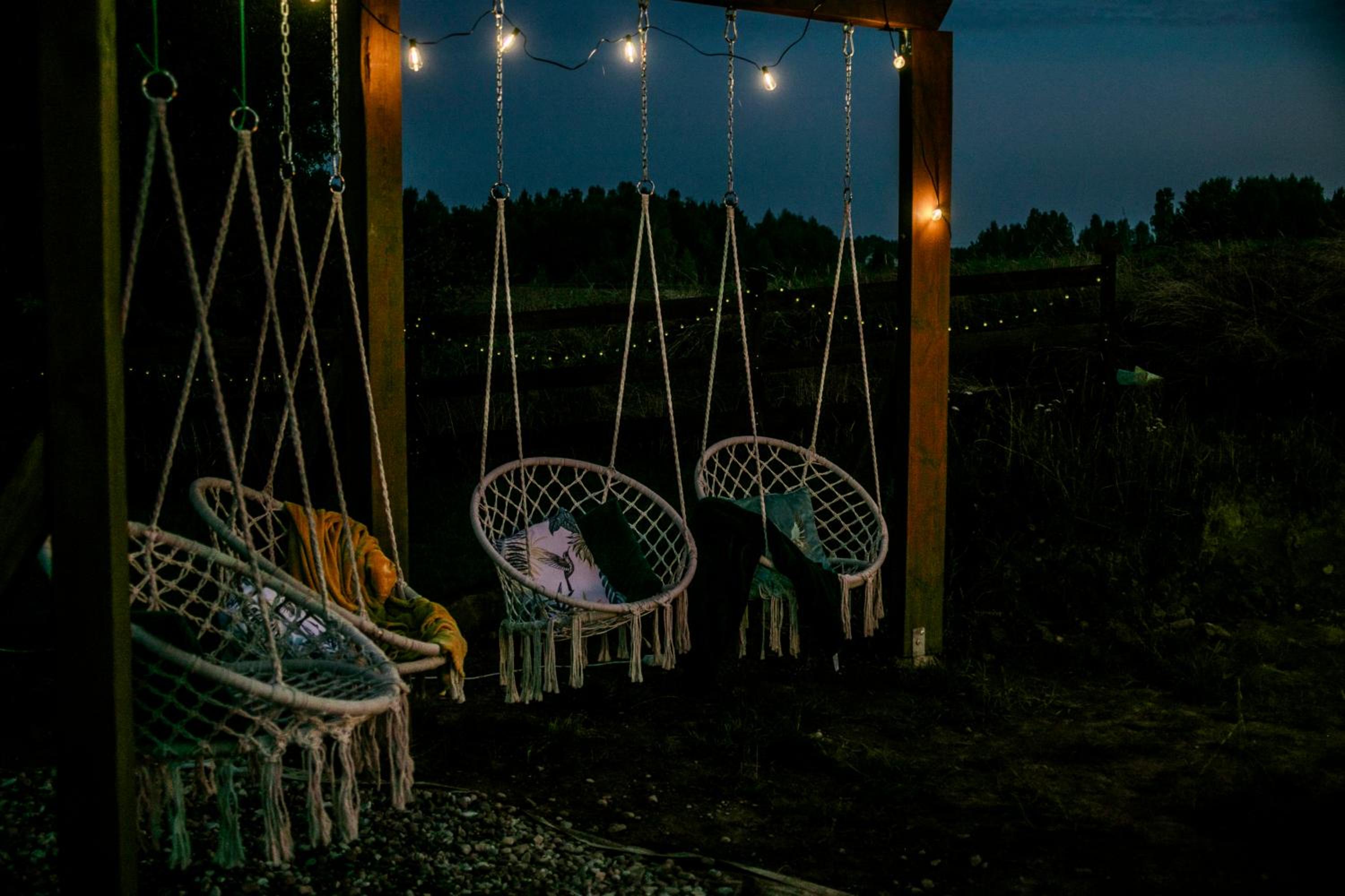 Ostoja Lemany - domki na Kaszubach, sauna, balia-jacuzzi, plac zabaw, tyrolka , dwa boiska, miejsce na ognisko, grill gazowy