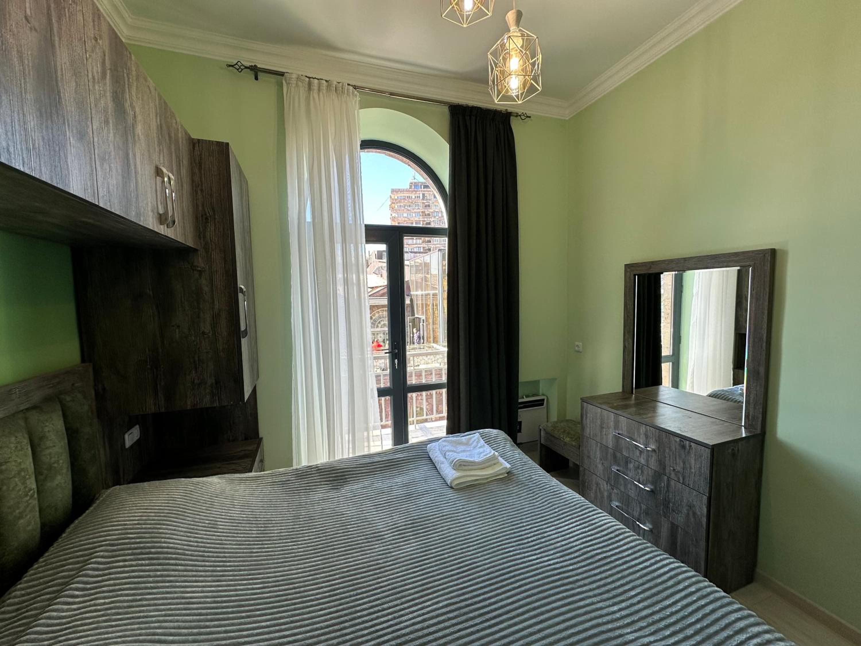 Comfy Apartment in Center