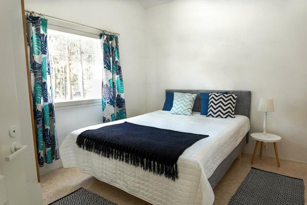 Arctic Apple Tree Apartment
