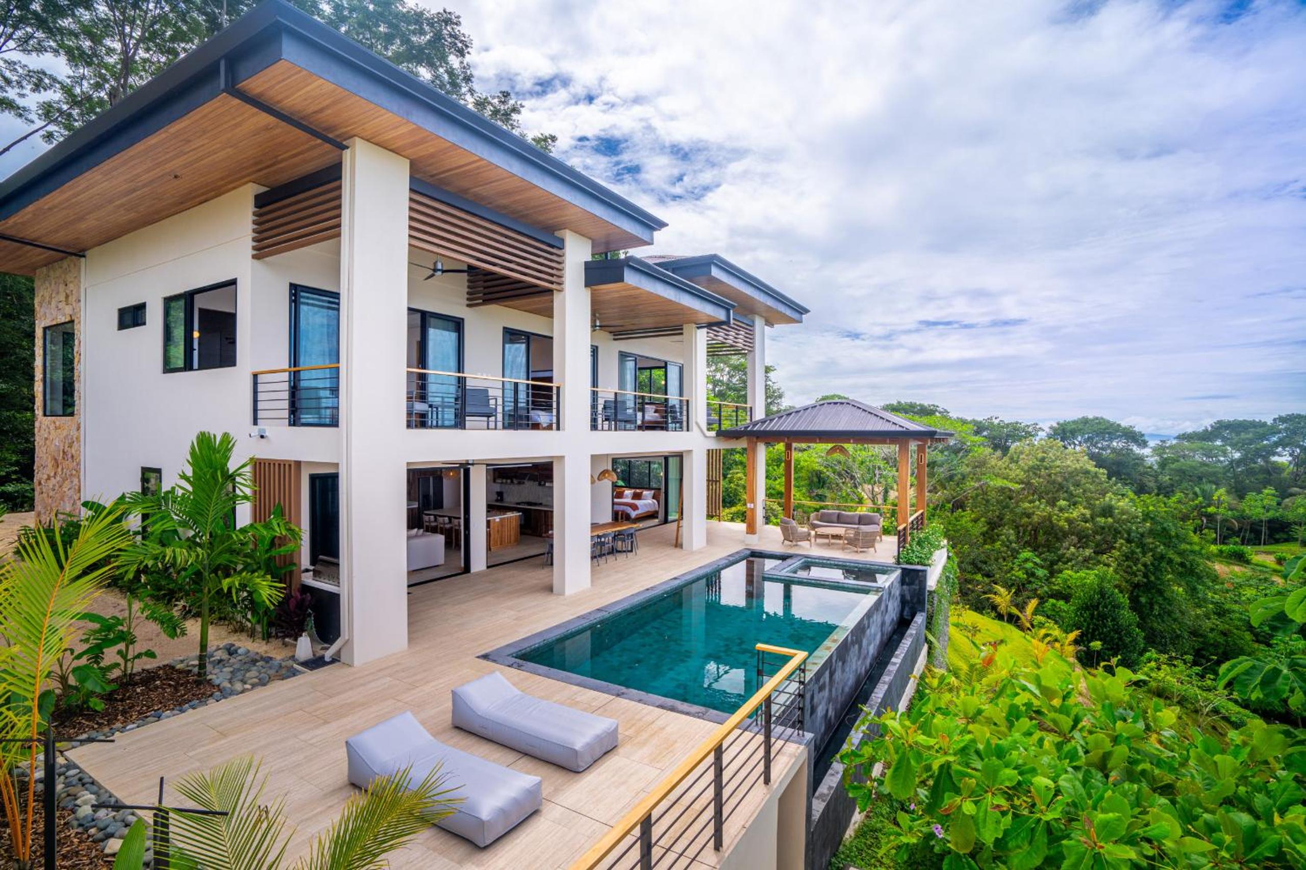 Villa del Cielo - by Pura Villas