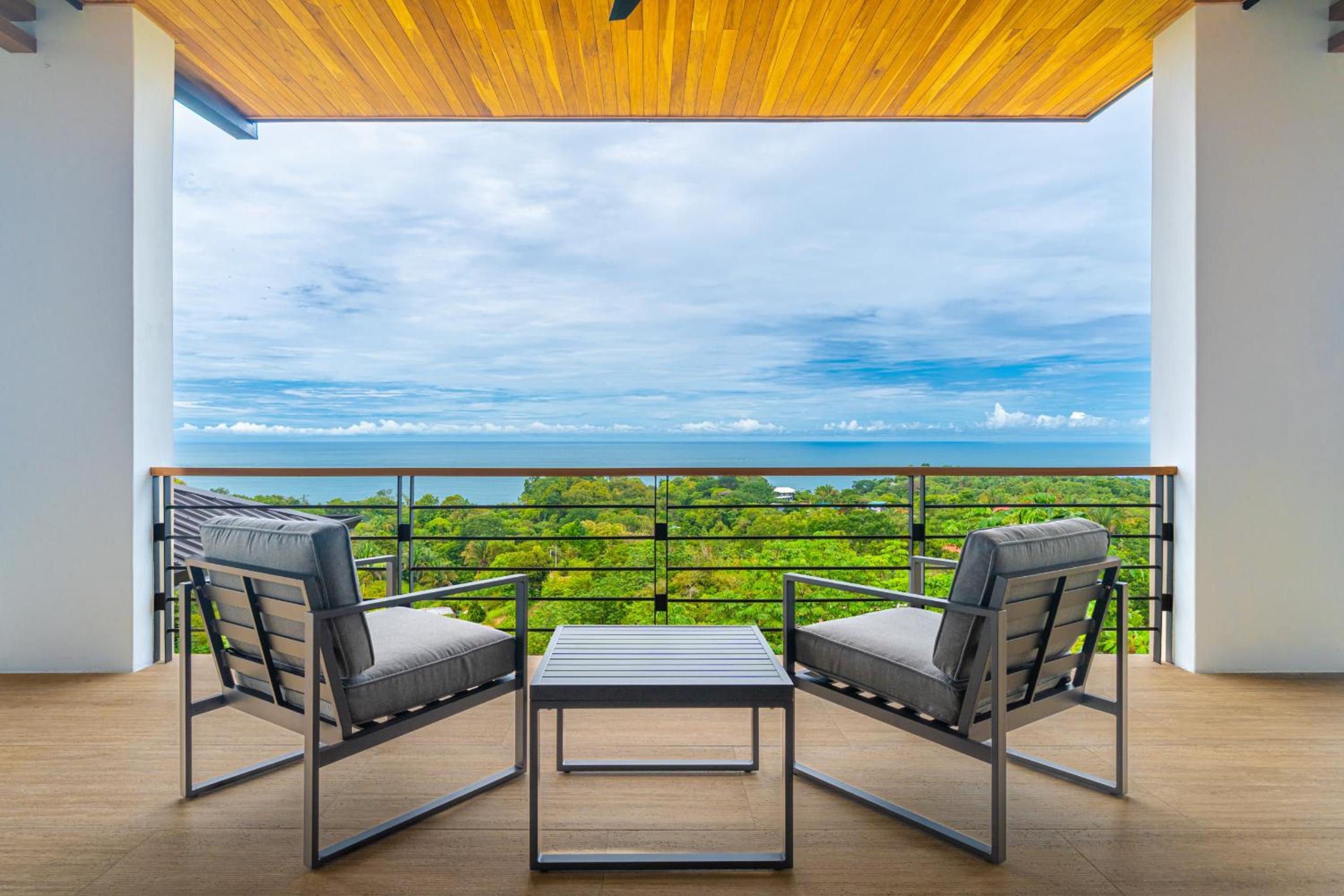 Villa del Cielo - by Pura Villas